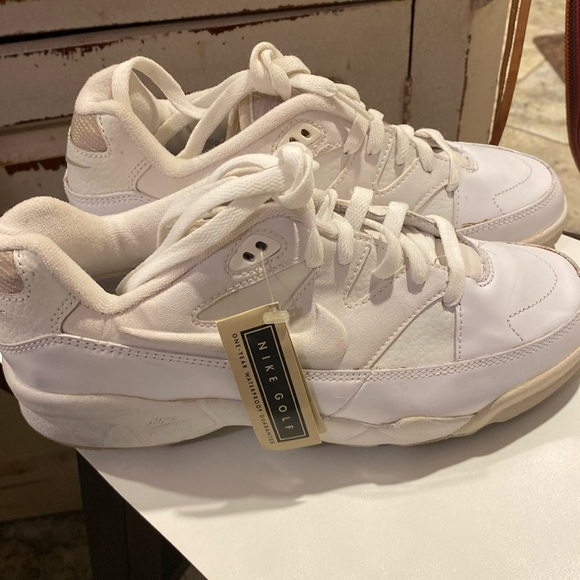 VTG Nike Women’s Golf Shoe White Leather Athletic Sport Cleats size 7.5 - Picture 7 of 13